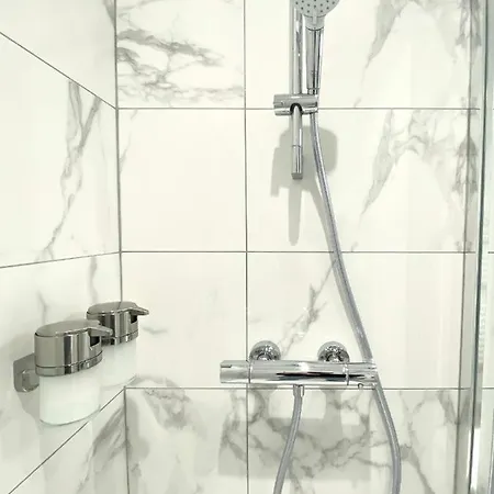 Standinghouse Centre Apart-hotel 3*