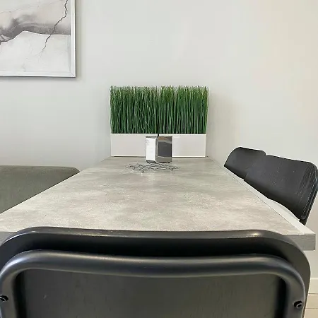 Standinghouse Centre Apart-hotel