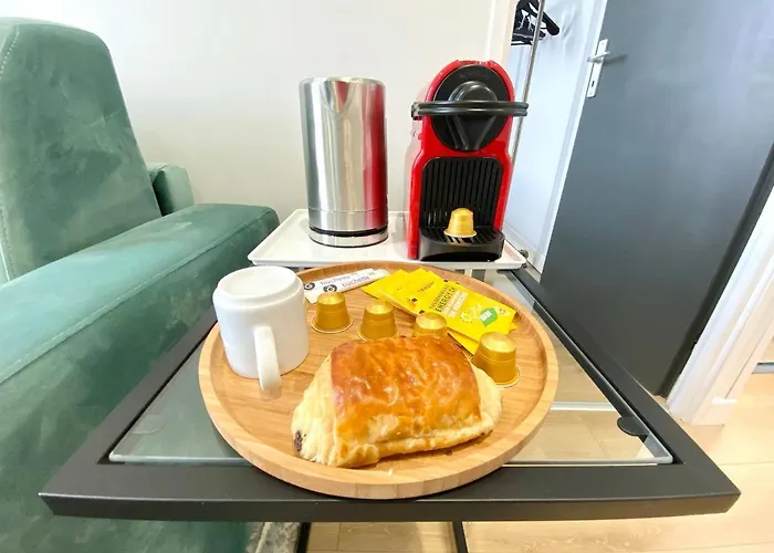 Standinghouse Centre 3*