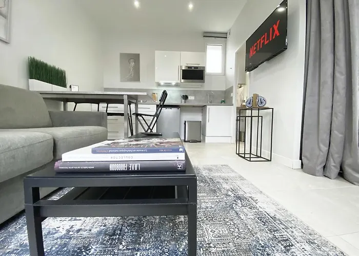 شقة فندقية Standinghouse Centre مارماند