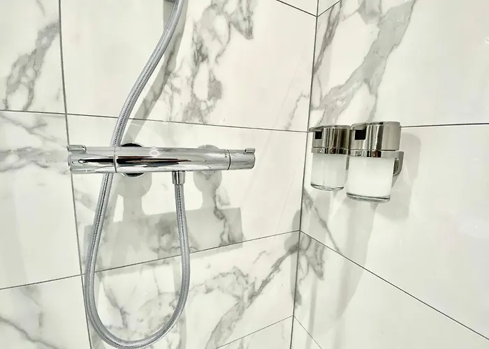 Standinghouse Centre شقة فندقية مارماند